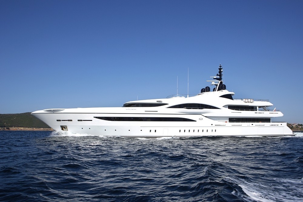 Quantum Of Solace Quantum Of Solace Luxury Yacht Browser By Charterworld Superyacht Charter